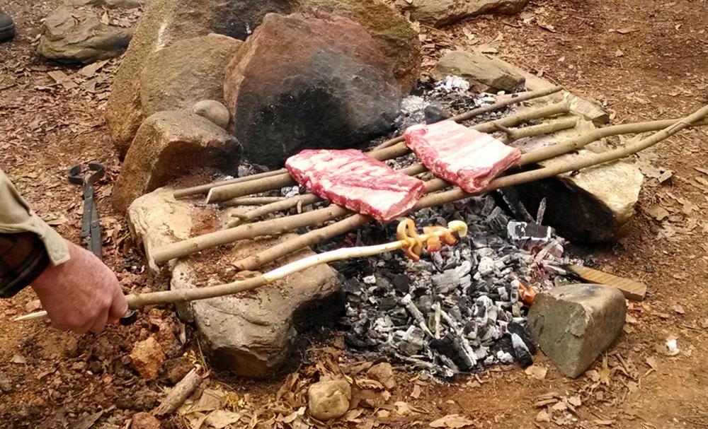primitive barbecue