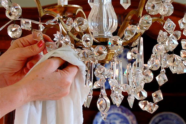 clean the chandeliers